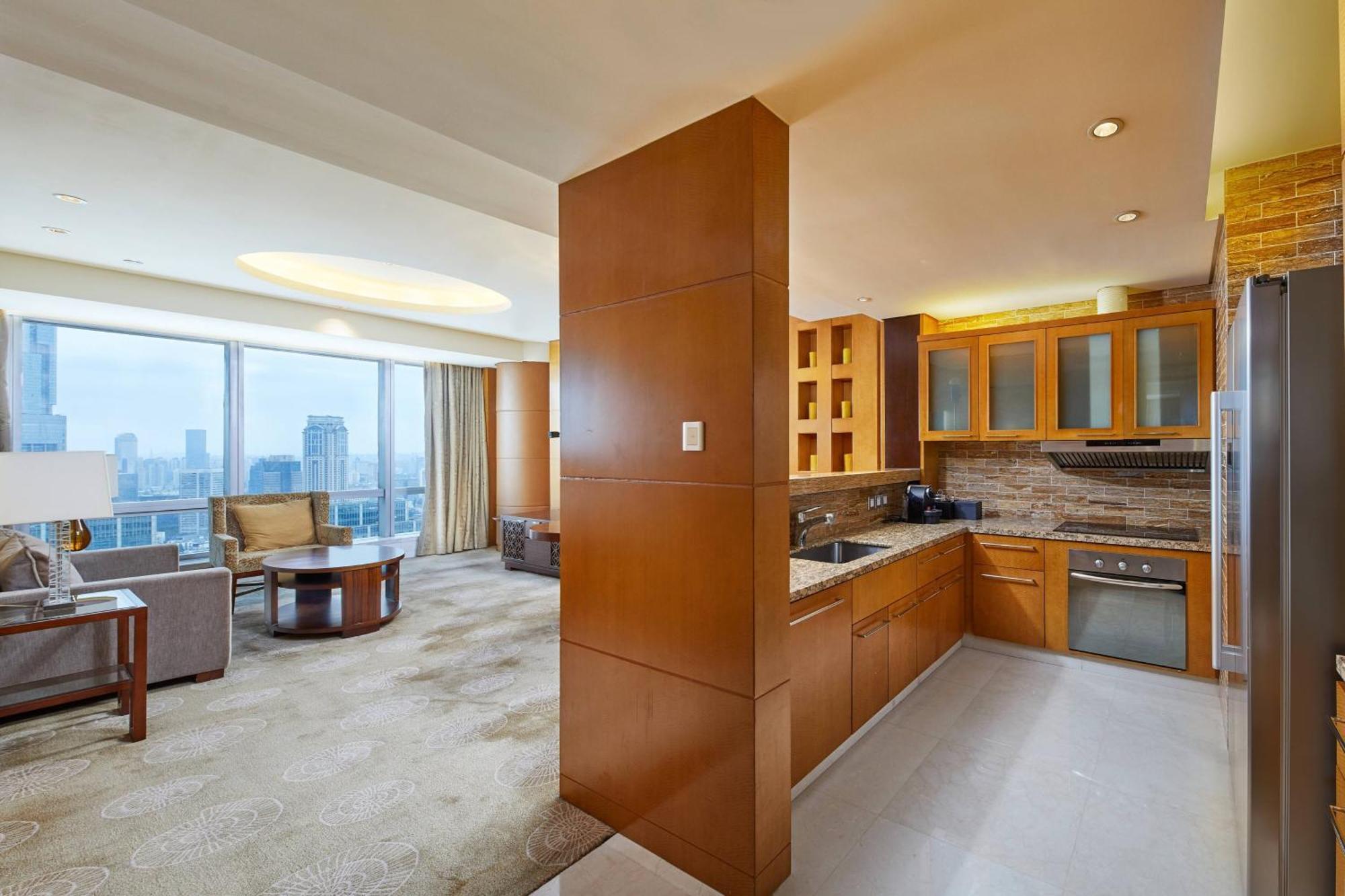 The Westin Nanjing Xuanwu Lake Экстерьер фото